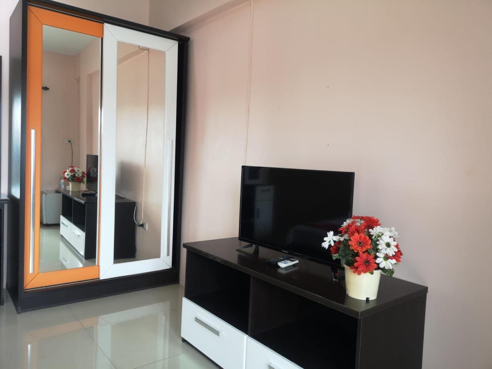 Kjs Pattaya Exterior foto