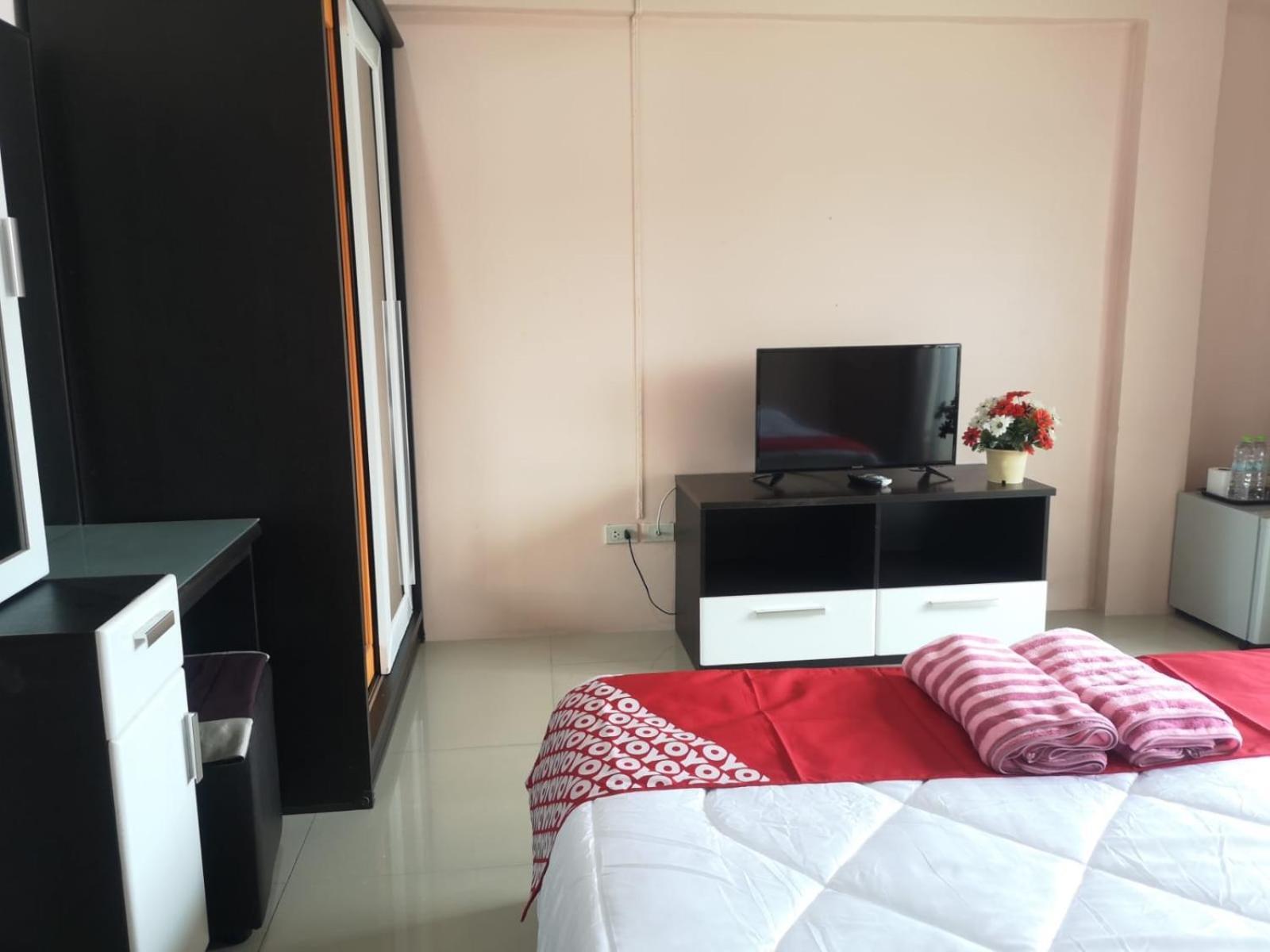 Kjs Pattaya Exterior foto